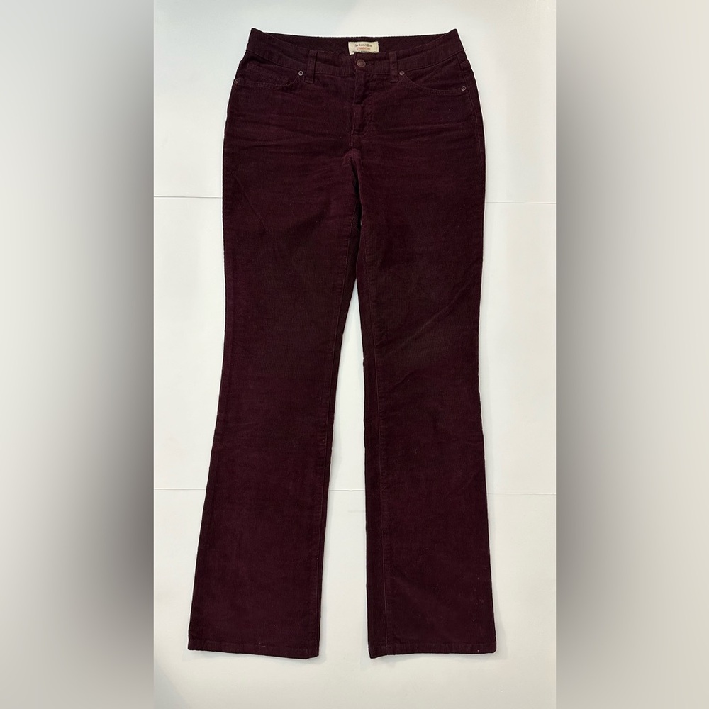 ST. JOHN’S BAY Women’s Cotton Corduroy Burgundy red jeans pants Size 6